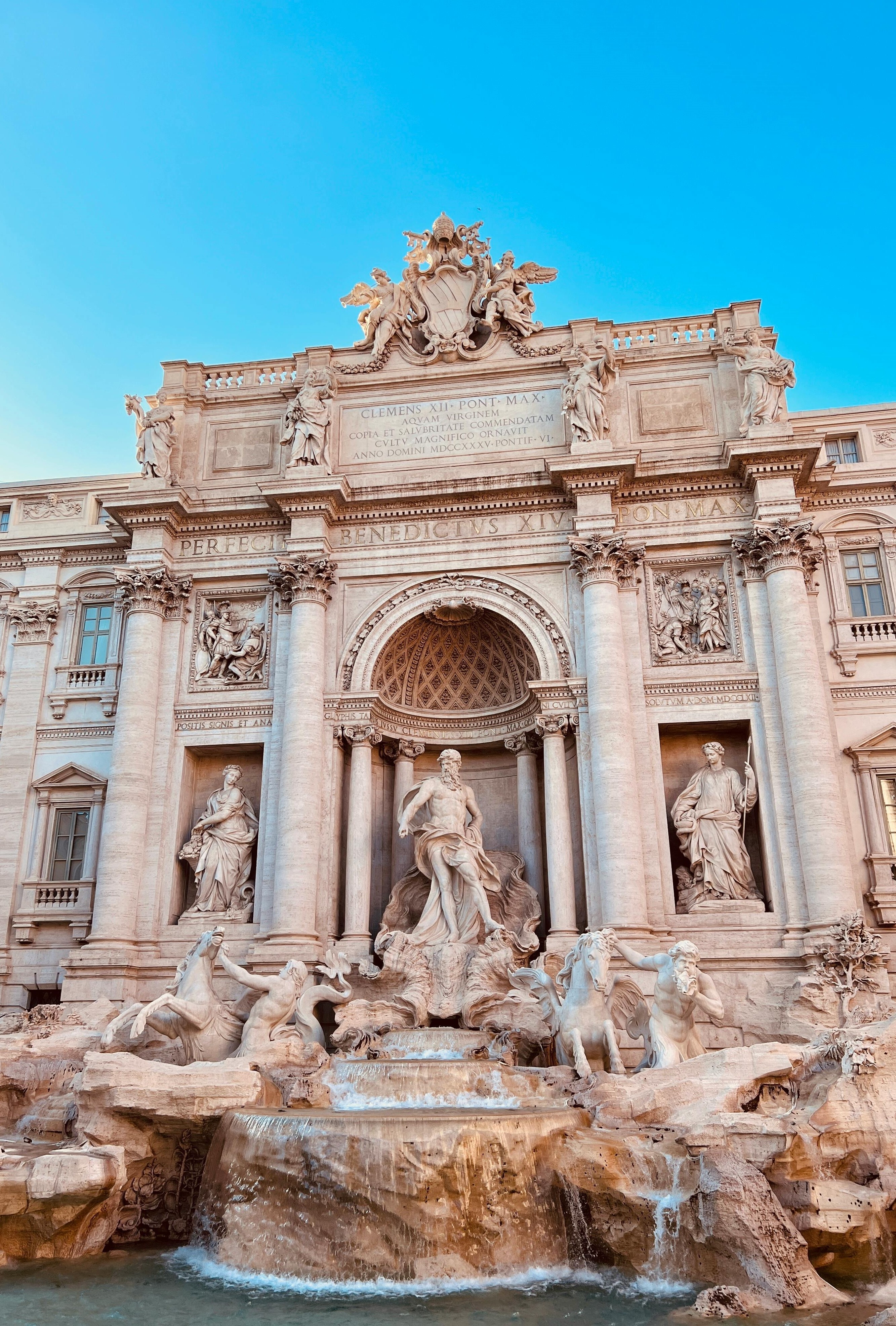 fountain di trevi