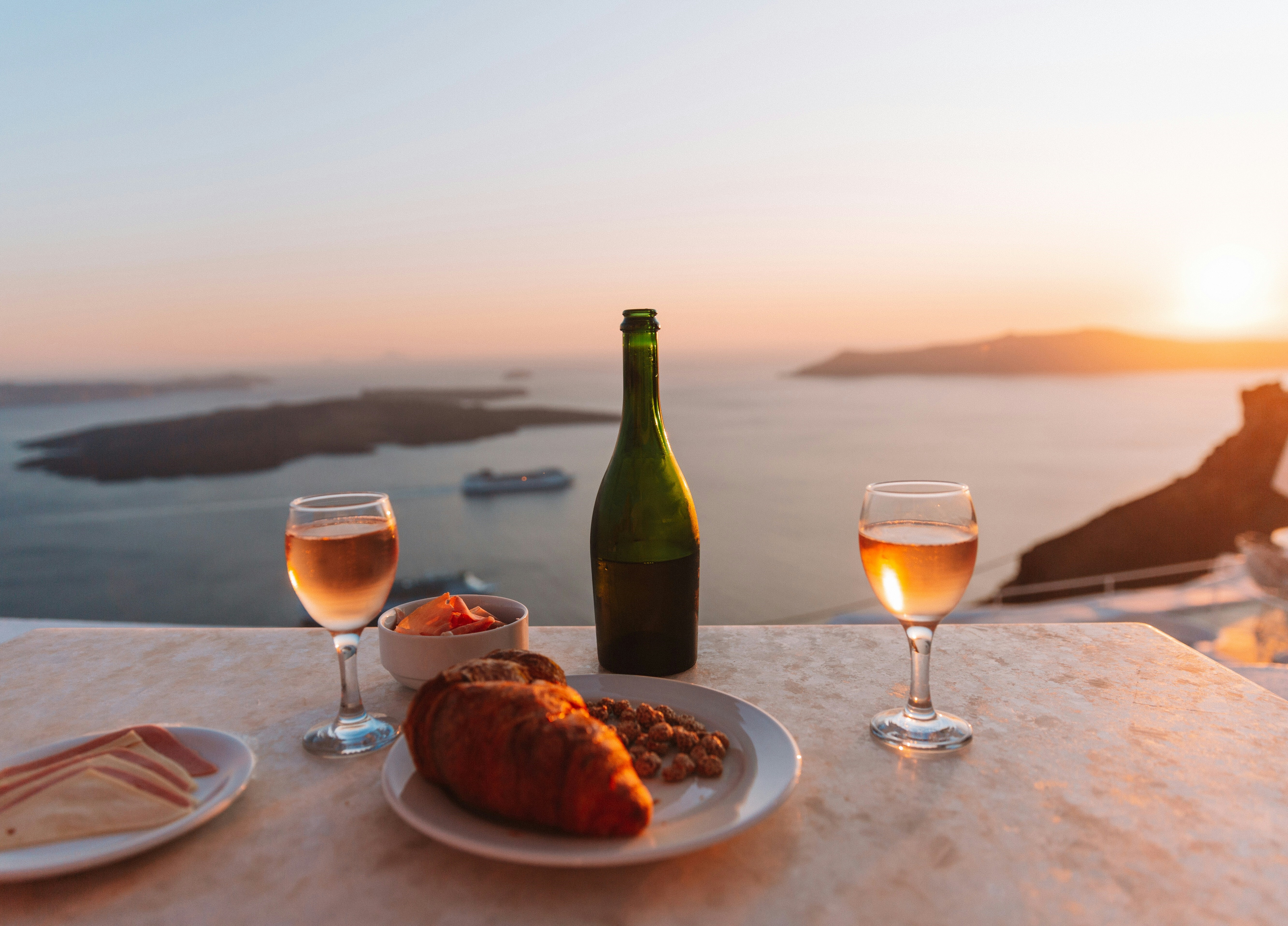 santorini food wine
