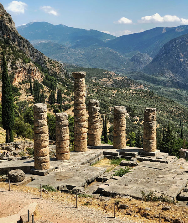 travel12-sampletrip-timeless-highlight-delphi-2